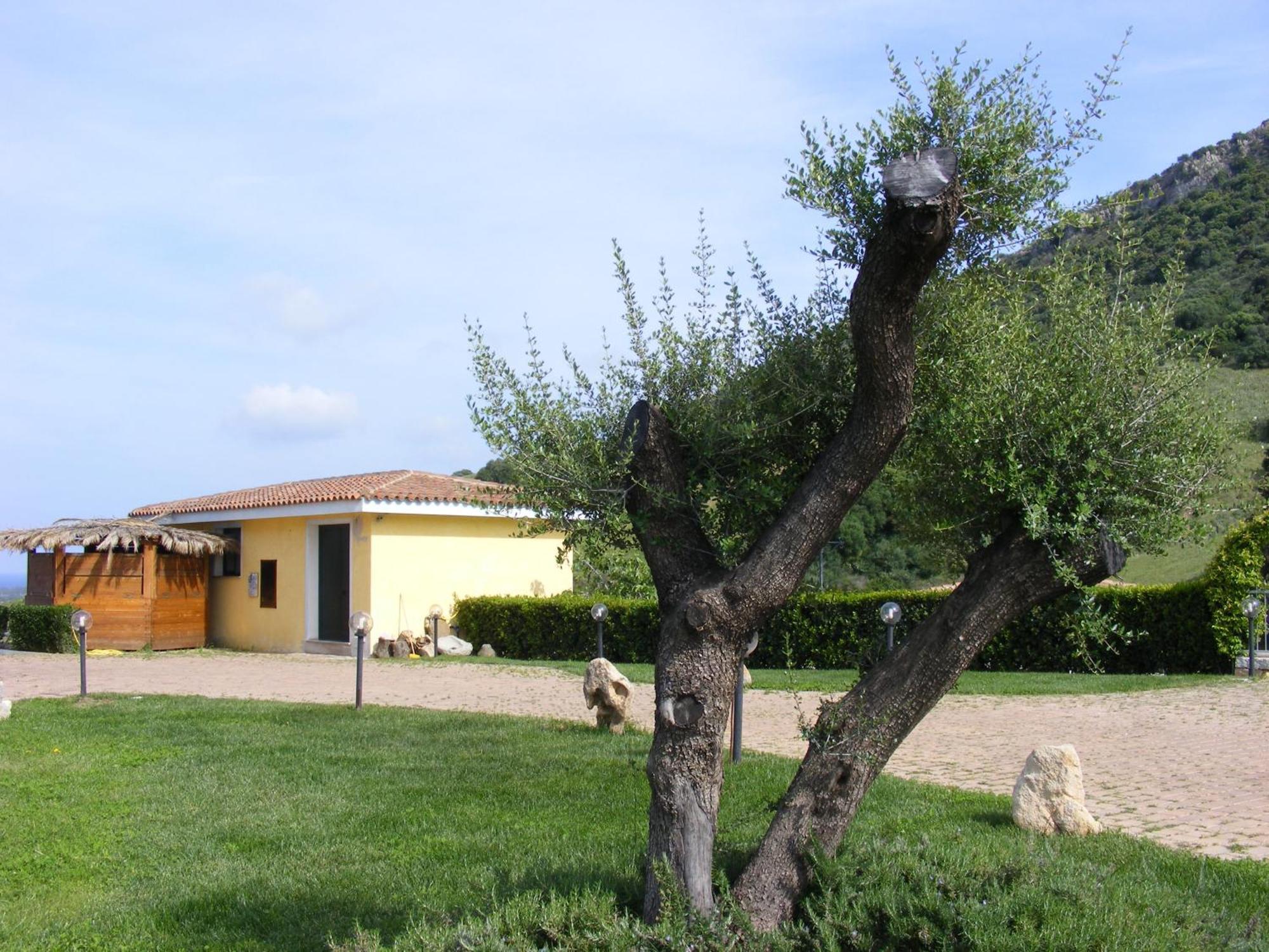 Landhuis Tenuta Su Vrau *